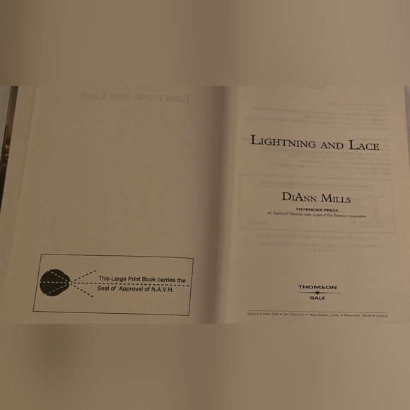 Lightning and Lace (Texas Legacy Series #3) by DiAnn Mills Large Print HC Book - Picture 2 of 5